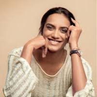 మీ సినిమాలో నటించడానికి నేను రెడీ: రాజమౌళికి పీవీ సింధు ఫన్నీ రిక్వెస్ట్